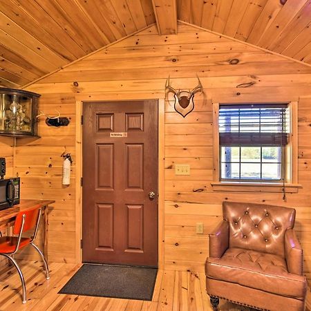 Rural Cabin Hideaway With Fire Pit And Mtn Views! Parsons Dış mekan fotoğraf