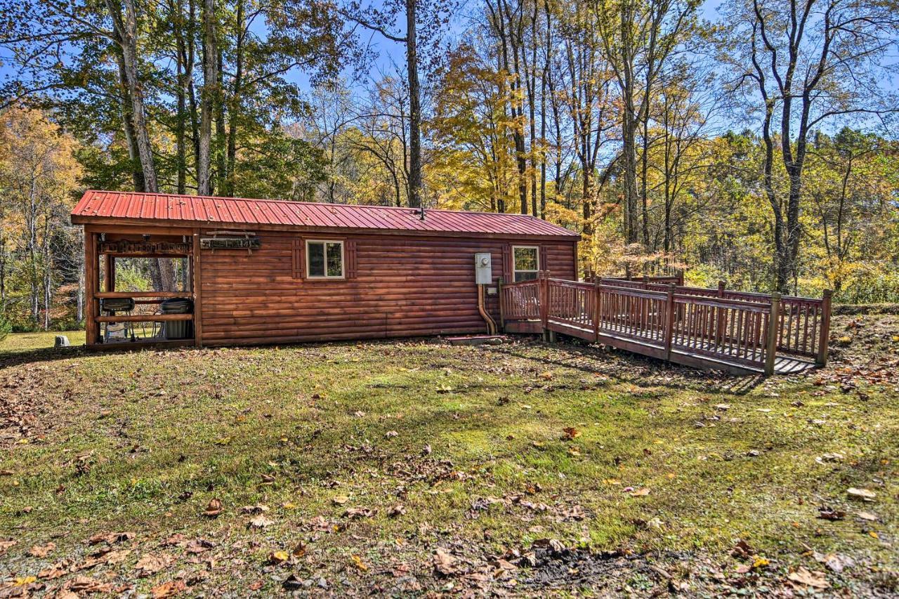 Rural Cabin Hideaway With Fire Pit And Mtn Views! Parsons Dış mekan fotoğraf