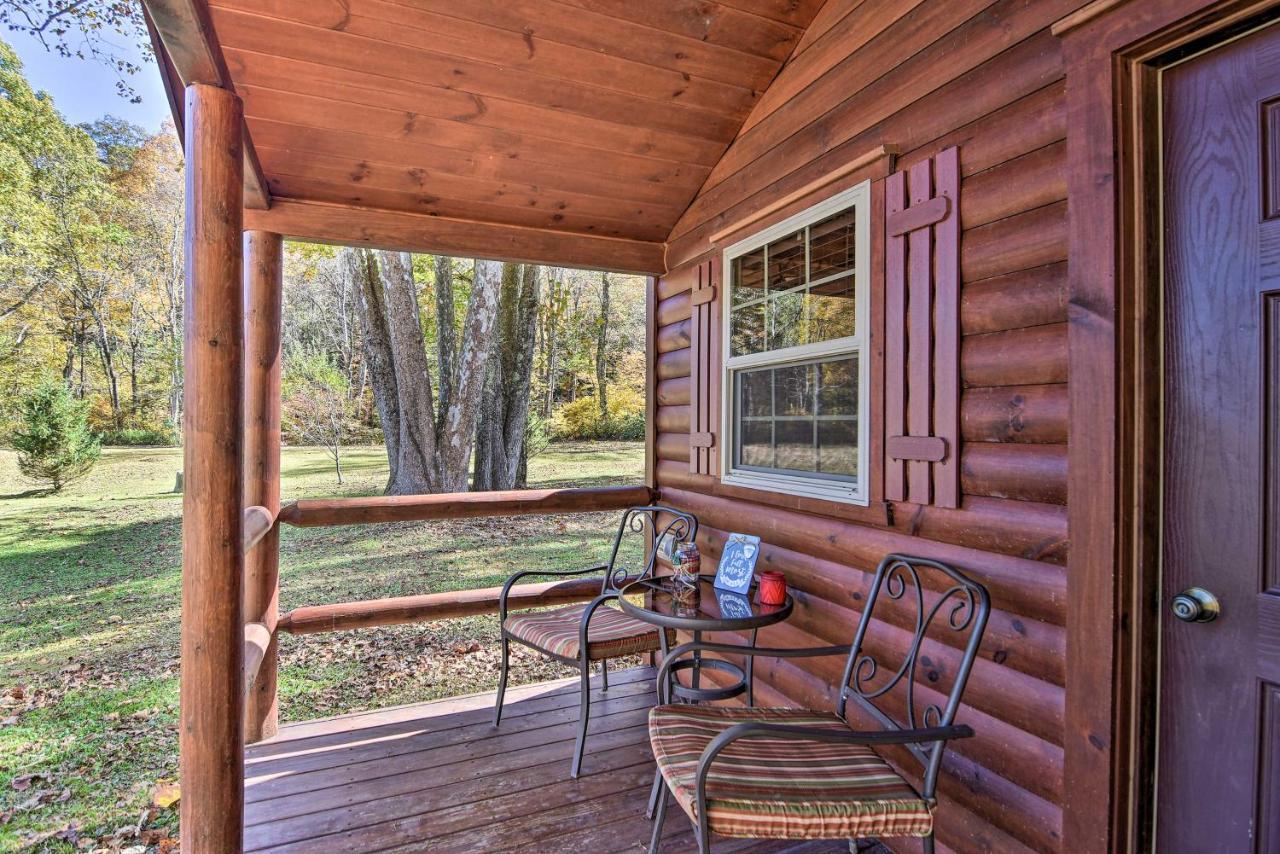 Rural Cabin Hideaway With Fire Pit And Mtn Views! Parsons Dış mekan fotoğraf